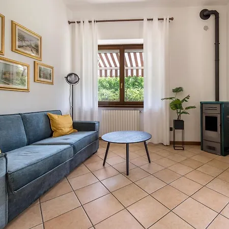 Casa Gemma - With Garden Appartement
